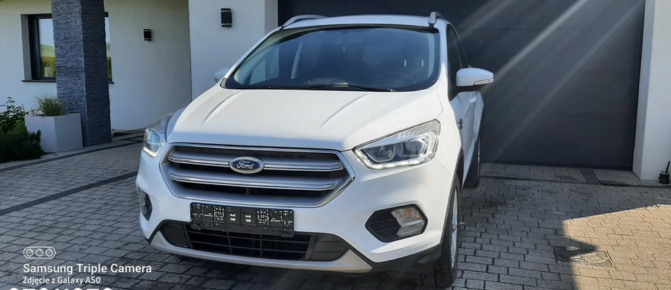 Ford Kuga cena 58400 przebieg: 228000, rok produkcji 2019 z Głogów małe 232